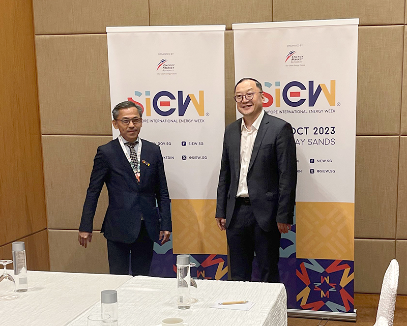 與新加坡能源管理局副局長蘇葉春（Soh Yap Choon）的會談.jpg