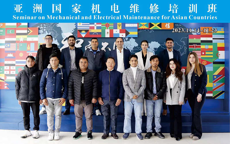 亞洲機電培訓班 (4).jpg