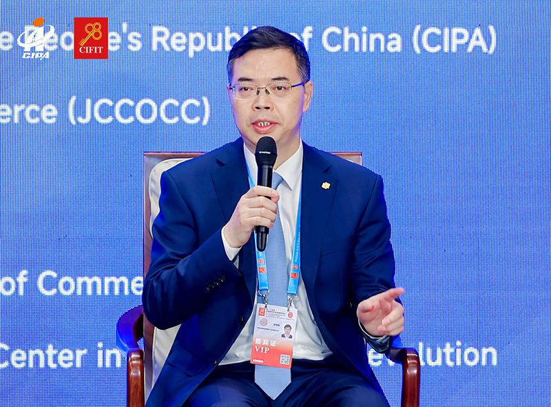 陳觀福代表中國電建參加第二十四屆中國國際貿易投資洽談會 (3).jpg